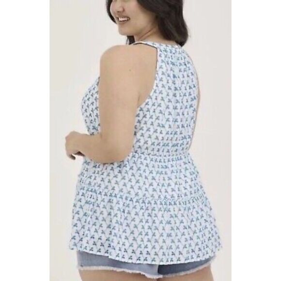 Torrid Babydoll Tiered Floral Eyelet Top White Blue Size 1X Halter Plus Size - Picture 10 of 10
